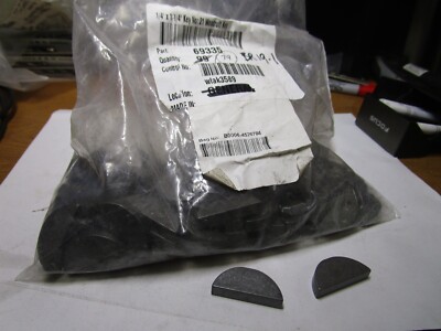 1/4'' x 1-1/4'' Key No: 21 Woodruff Key QTY 79