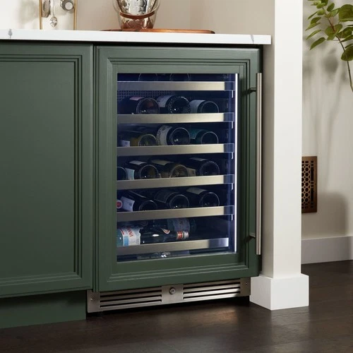Landmark L3124UI1WGLH 24"W 45 Bottle Capacity Single Zone Wine - Panel Ready - Picture 7 of 12
