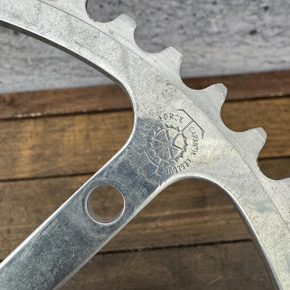 Plato Vintage TA 54T 6 Pernos 80 BCD Bicicleta 54 Rueda Cadena Aleación Brevete BIg Anillo Foto 2 de 4