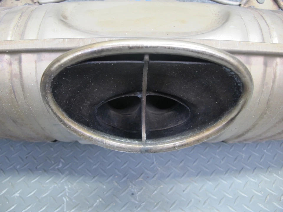 Silenciador escape trasero PORSCHE BOXSTER 986 1997-1999 2,5 L CON PUNTA 99611112107 Foto 4 de 4