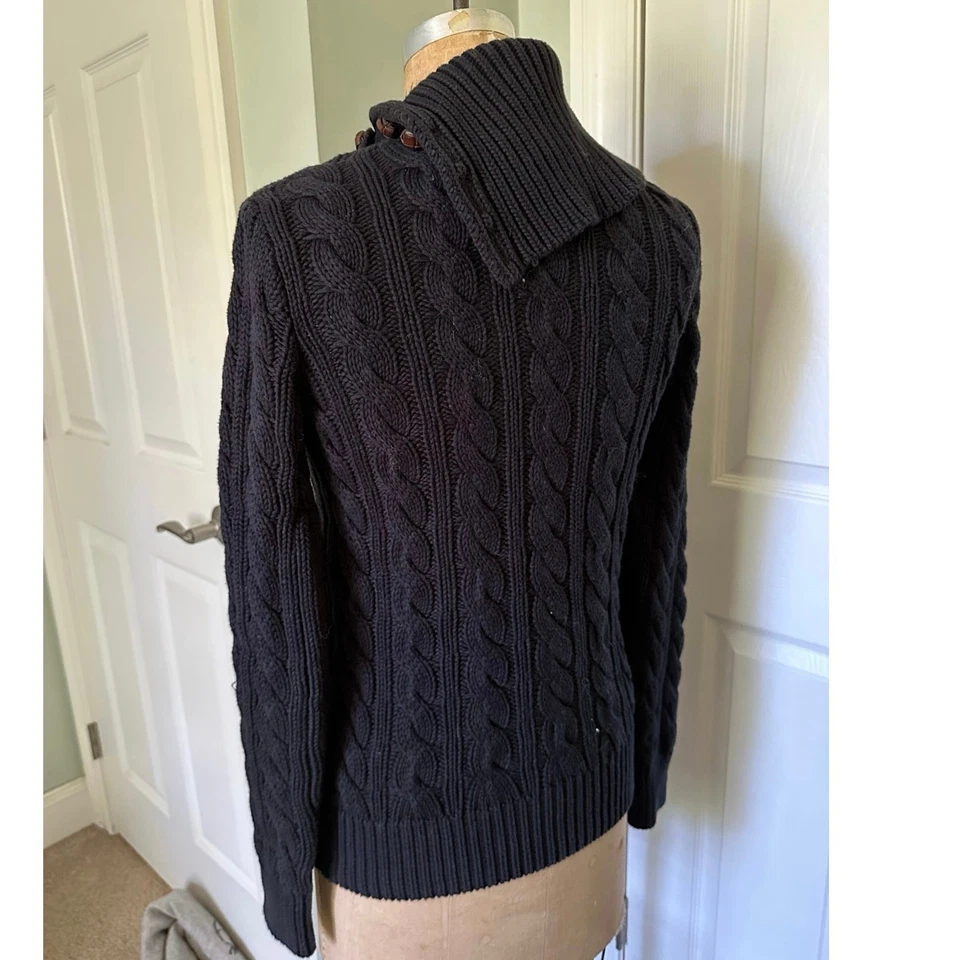 Ralph Lauren Cable Mujer Suéter Algodón Talla M Cuello Redondo Azul Marino Botón Cuero Foto 3 de 4