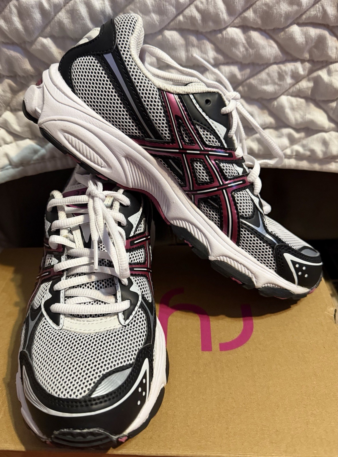 Asics Women’s Gel Galaxy 5 Running Shoes Size 7