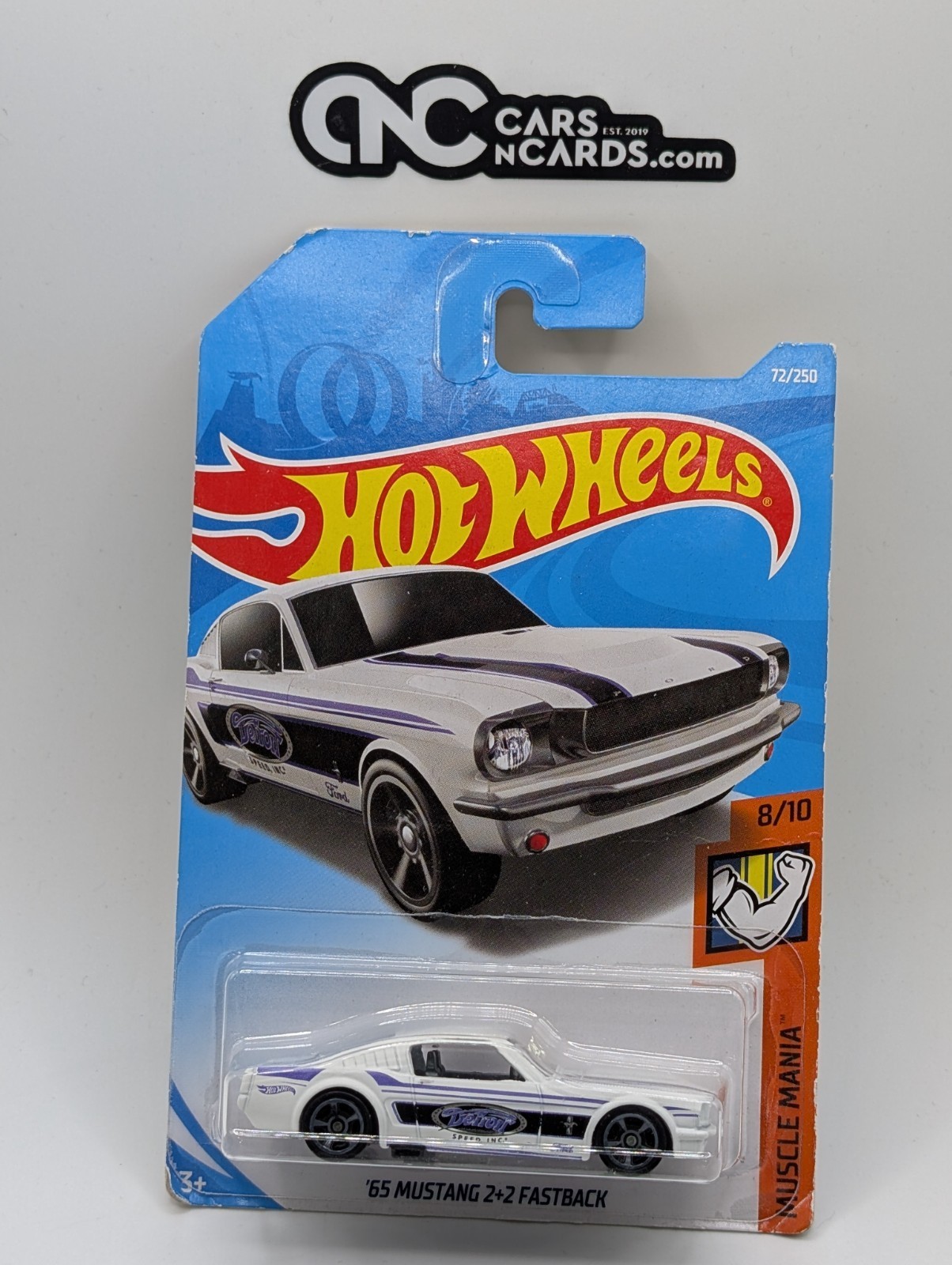 2019 Hot Wheels Muscle Mania 8/10 '65 Mustang 2+2 Fastback White (Card Damage)