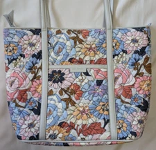 Vera Bradley Small Trimmed Vera, Aloha Blooms, Tote Bag Purse