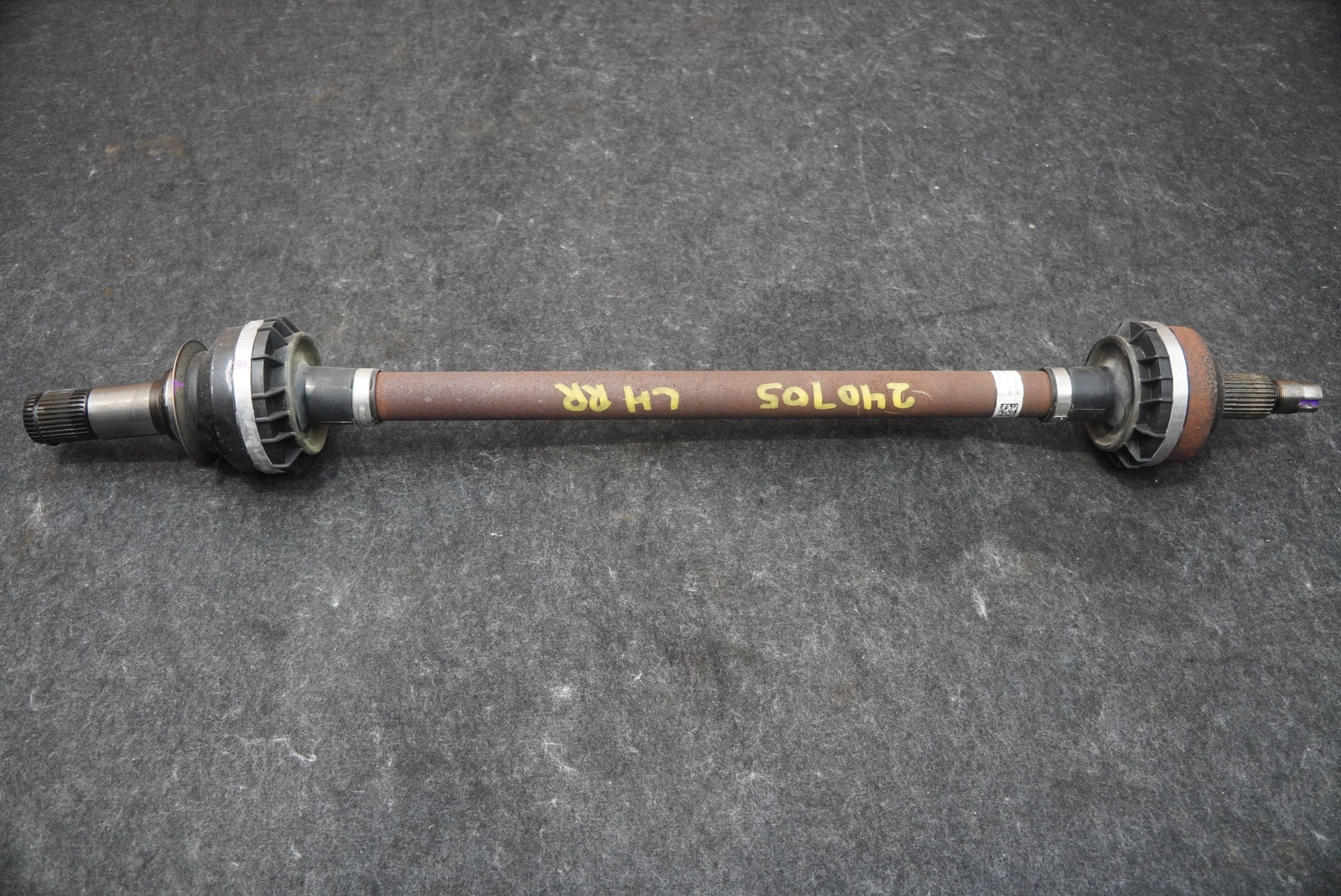 Rear Left or Right CV Axle Shaft 670156926 OEM Maserati Grecale Modena 2023