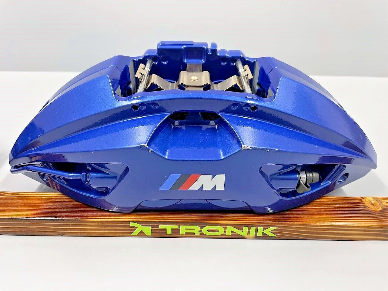 Big front BMW 3er G20 G21 6er G32 brake calipers for 374x36 brake discs