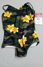 kami surf floral Rylie 10 MSRP 33.00