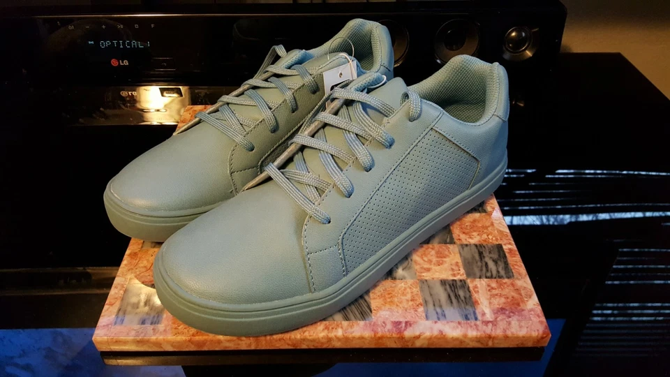 Women's Athletic Shoes, Art Class Zane, Dusty Blue, Size 6. Sneakers Walking NEW - Image 2 of 3