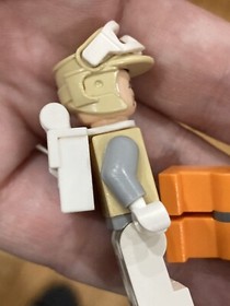 Mint LEGO Star Wars Zev Senesca and Hoth Rebel Trooper Minifigure 8083