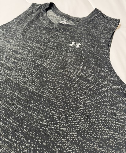 Under Armour Tank Top Women 3X Charcoal Gray Loose Fit Sleeveless Workout EUC