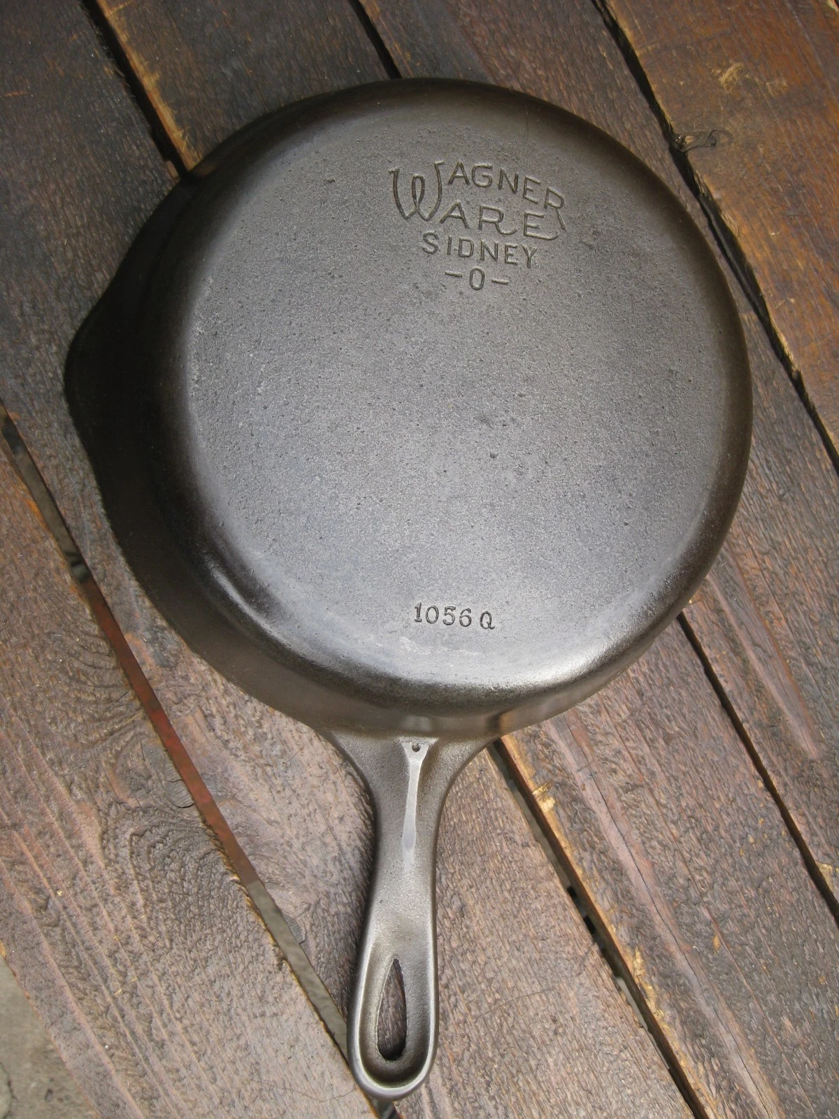 Vintage Fully Restored Wagner Ware 6 Cast Iron Skillet 1056-Q
Opens in a new window or tab