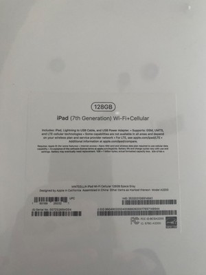 Never opened - Apple iPad 7th Gen. 128GB, Wi-Fi, 10.2 in - Space Gray
