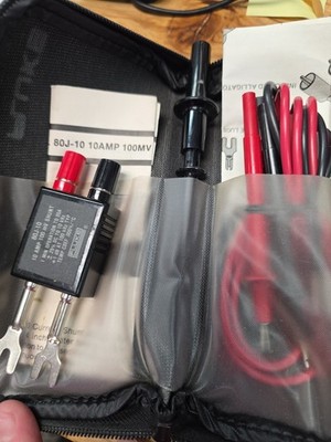 Fluke 80i-110s Gray AC/DC CAT II Oscilloscope Kit