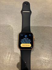 Apple Watch Series 6 44mm Gold Metal Case Black Silicone Band Touchscreen iOS