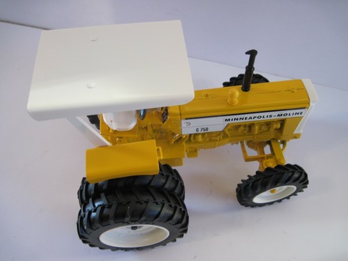 Minneapolis-Moline Farm Toy Tractor G-750 Ertl 1/16 - Picture 4 of 5