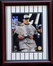 Joe Girardi Autographed 8x10 Framed Yankees Photo (Steiner)