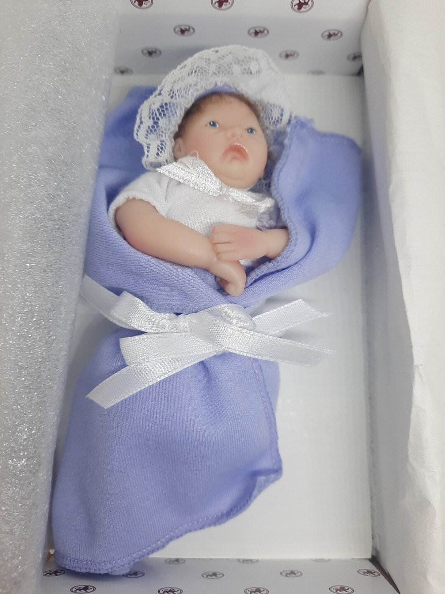 ★フライズ Ashton Drake Doll ~★新品 未開封品☆ Hand-Painted Realistic Baby Doll Featuring A Colorful Dress