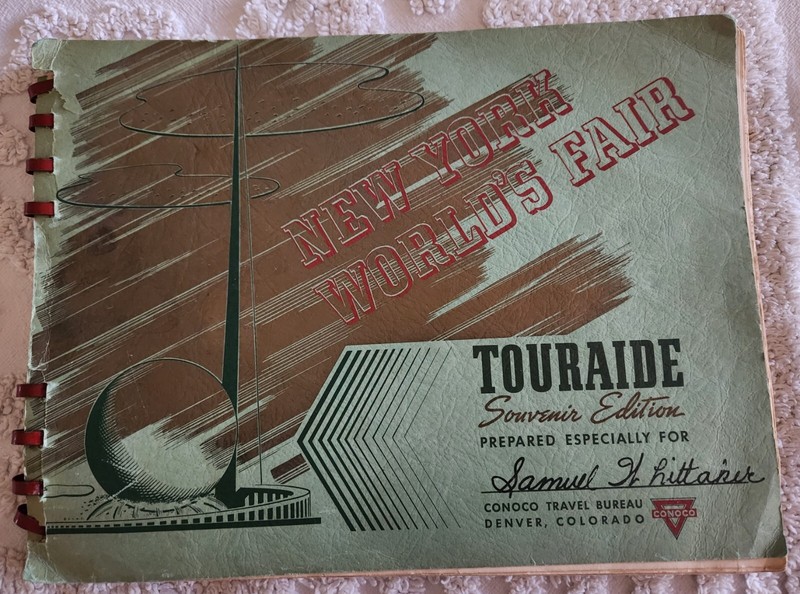 NY WORLDS FAIR 1939 SOUVENIR EDITION Vintage booklet TOURAIDE Conoco Travel