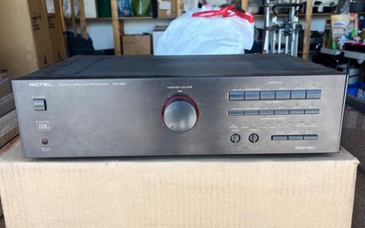 ROTEL RSP-980 Surround Sound Processor