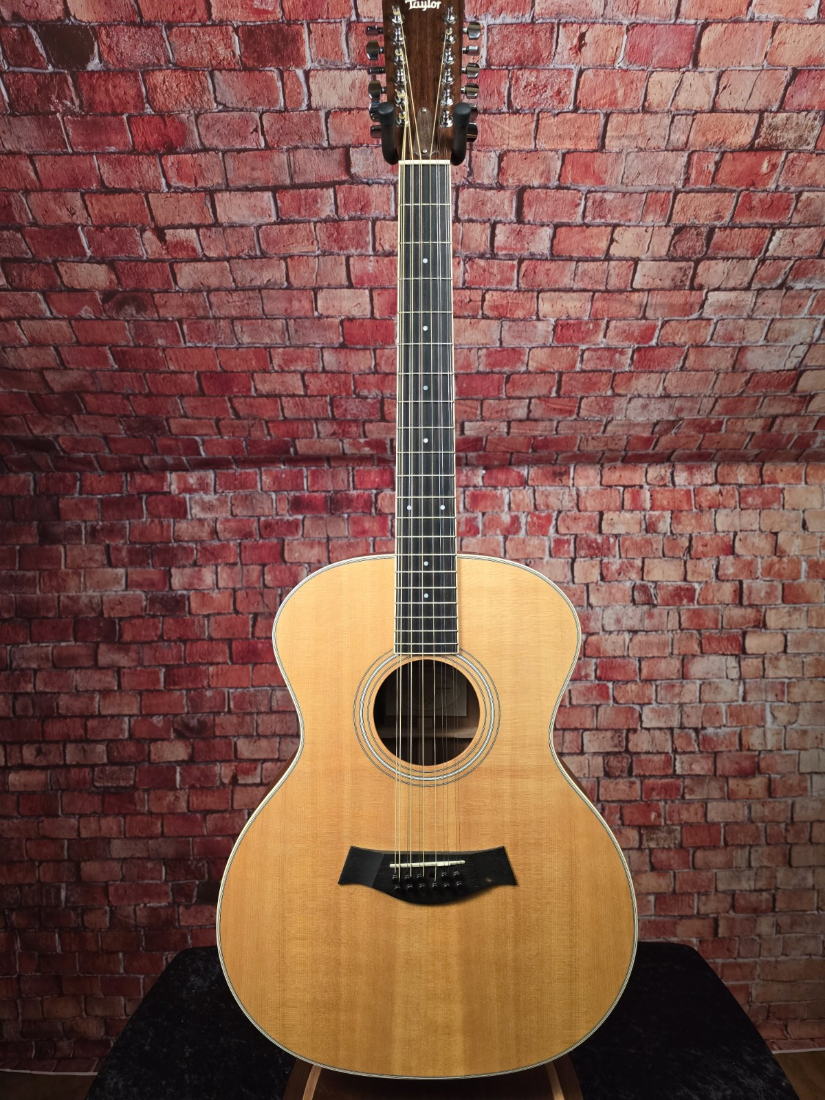 Taylor GA3-12 SOLID WOOD Top Back & Side Acoustic Electric 12