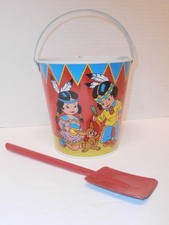 VINTAGE OHIO ART TIN LITHO TOY SAND PAIL W/SHOVEL INDIAN BOY  GIRL, NATIVE AMER