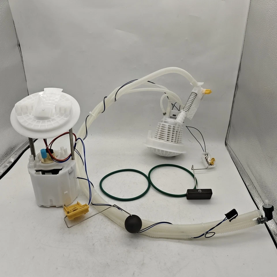 Bomba de combustible izquierda derecha 5136023 para 05-15 Chrysler Dodge Charger Challenger 5136022 Foto 4 de 4