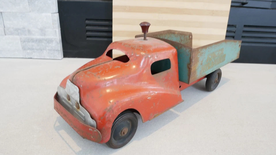 Camión de juguete Buddy L Marx Junior vintage de los años 40 bomba hidráulica de volteo de acero prensado Foto 2 de 4