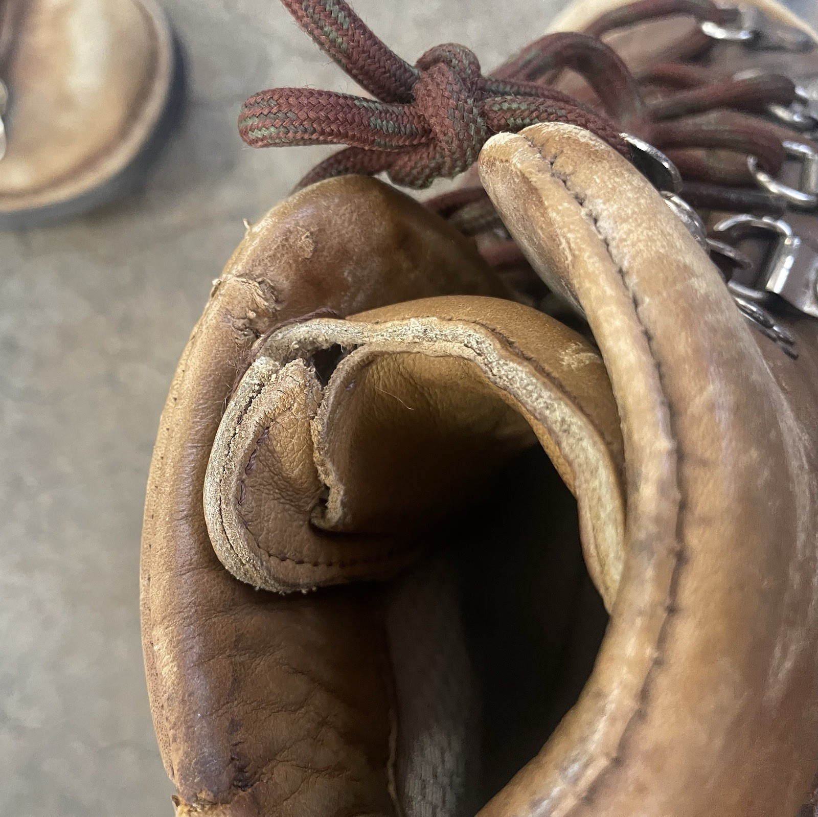 Danner Mountain Light Cascade Leather Hiking Boot… - image 8