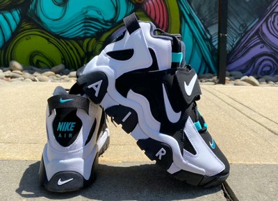 Nike Air Barrage Mid Cabana Men's SZ.8/Women's SZ.9.5 AT7847 Nike Air Barrage Mid Cabana Men's SZ.8/Women's SZ.9.5 AT7847