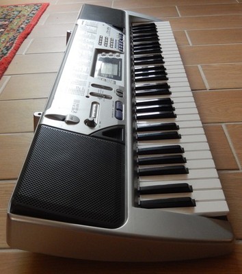 Casio CTK-496 61 Key Electric Digital Keyboard Piano w/ Power