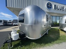 2027 Airstream World Traveler 17RB