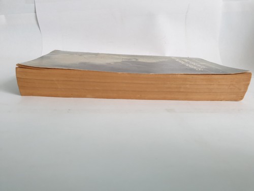 Wuthering Heights by Emily Bronte, 1967 The Penguin English Library, paperback - Picture 5 of 15