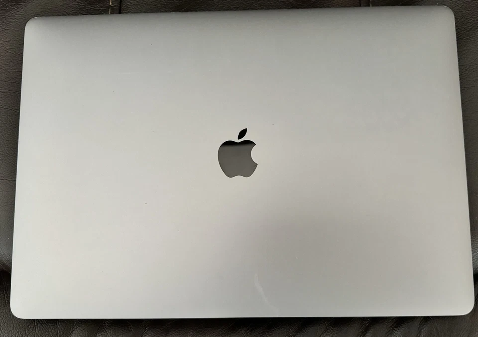 15" Apple MacBook Pro 2016 2.6 i7 16GB 512,GB 450 Monterey Gray Touch Bar - Image 4 of 4