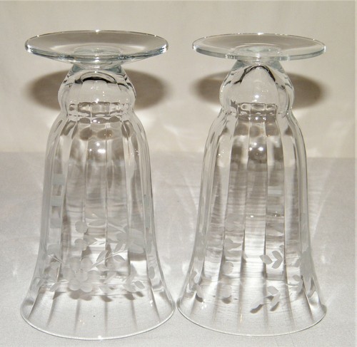 Vtg Set (2) ETCHED FLOWERS & LEAVES CRYSTAL GLASS TUMBLERS Clear~Flared~Footed - Picture 8 of 8