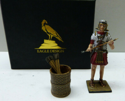 Eagle Design, 1/30 Roman soldier holding arrow with basket ROME005, Römer