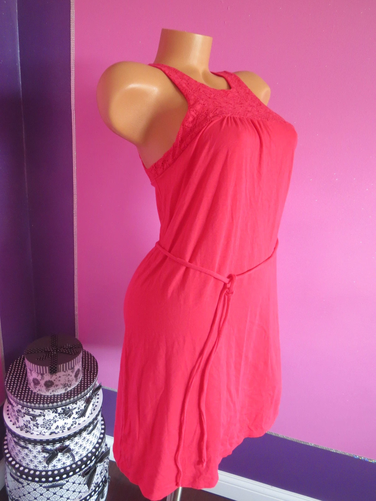 UNDERCOVER NUOVO! Victoria Secret! VESTITO TOP REGGISENO ROSSO ALL'UNCINETTO TAGLIA:PICCOLA