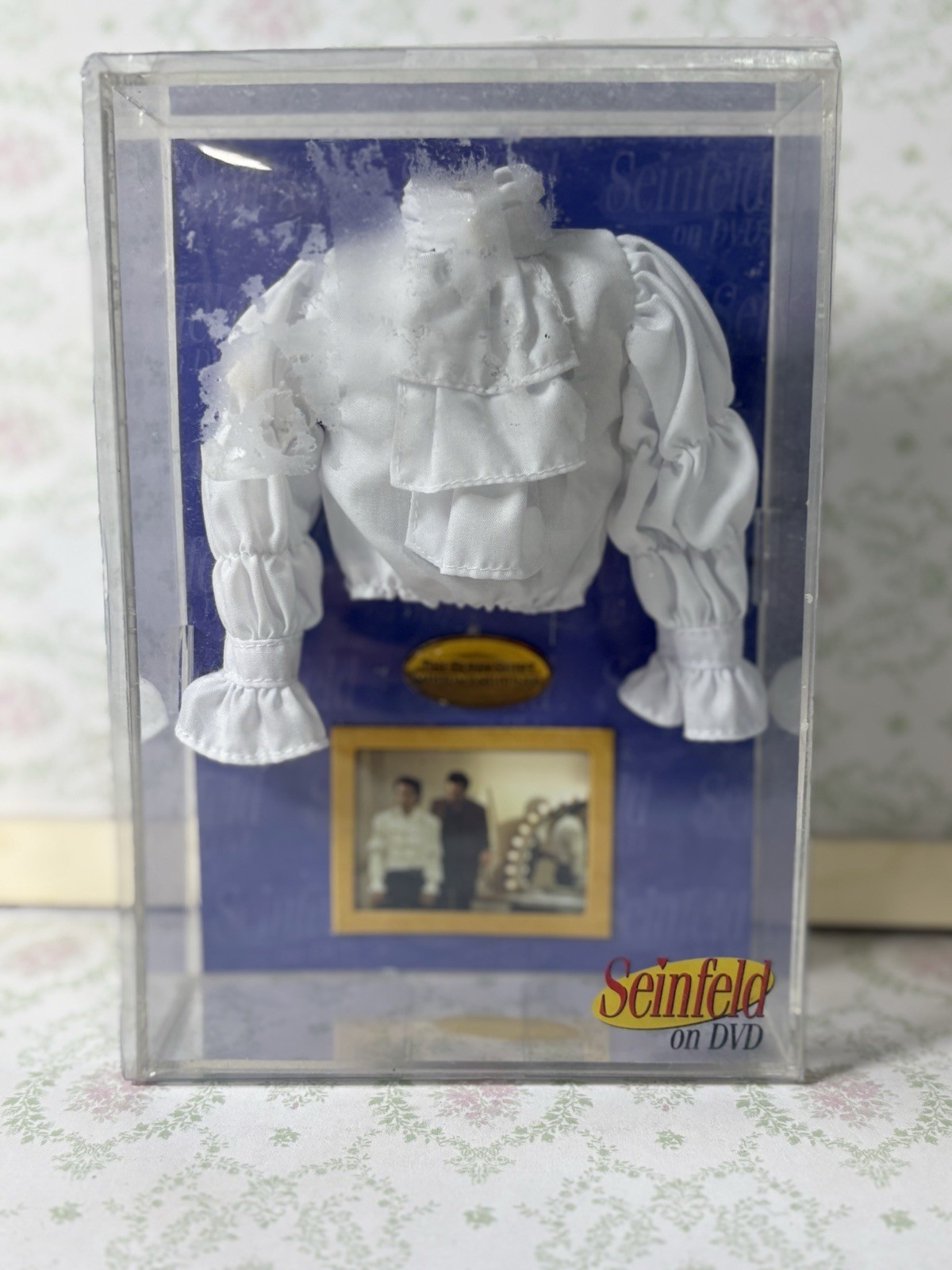 Seinfeld “the puffy shirt” replica display – promo collectible