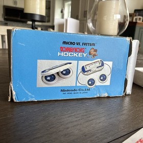 Nintendo Micro Vs. System: Donkey Kong Hockey w/ Box & Manual HK-303 1984