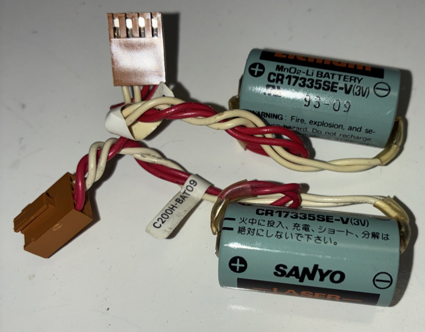 Omron C200H-BAT09 3V Lithium PLC Backup Battery Used Tested 3V+ Pulled Working