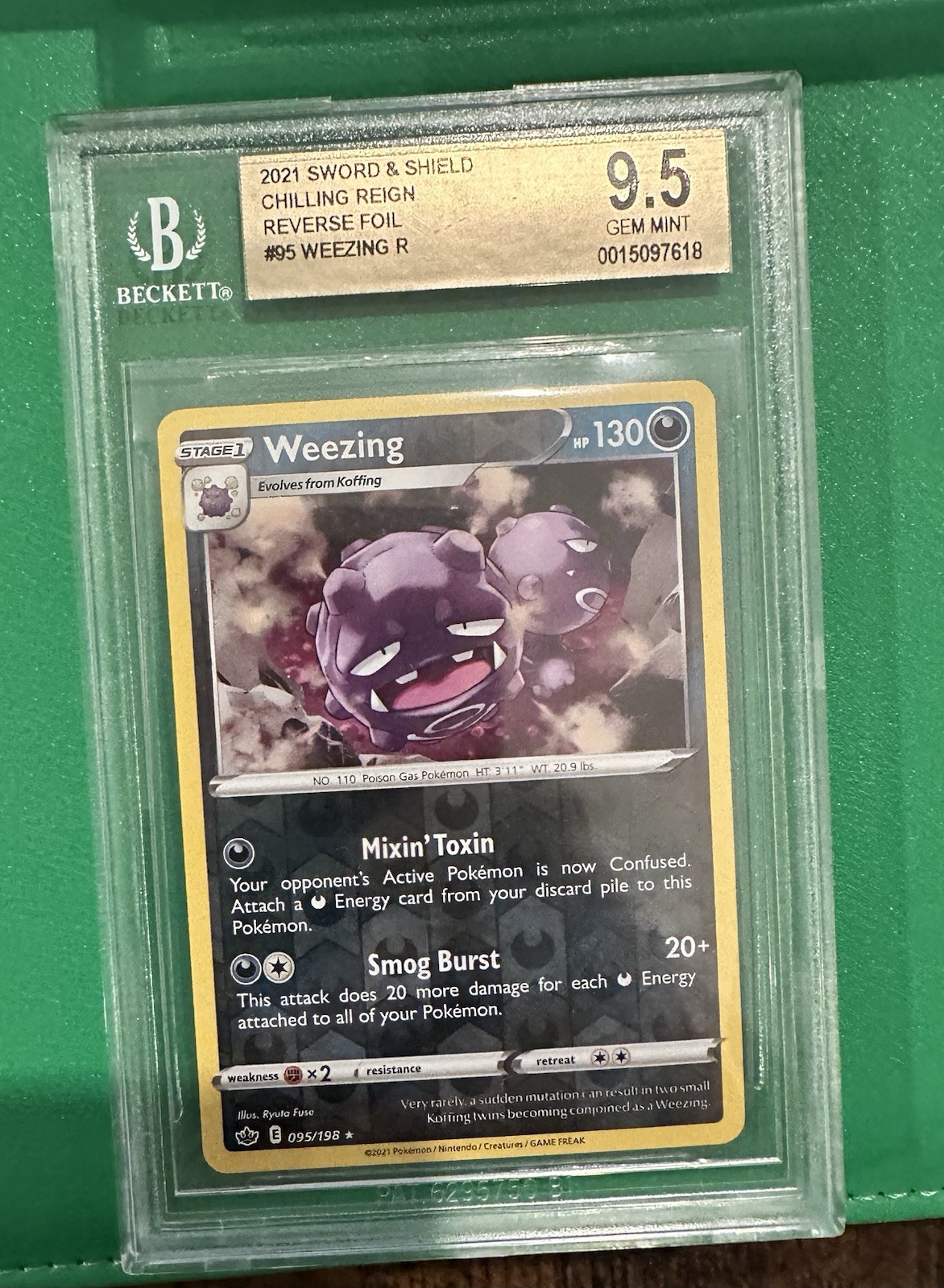 Pokemon Weezing BGS 9.5 Graded Chilling Reign 095/198 2021 TCG Card