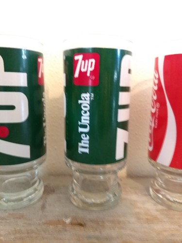 Vintage Set Of 4 Coca-Cola, Pepsi, 7 UP 12oz Pedestal Footed Glasses Beautiful - Picture 7 of 16