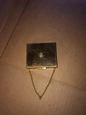 VINTAGE POWDER COMPACT CASE, MIRROR AND LIPSTICK HOLDER