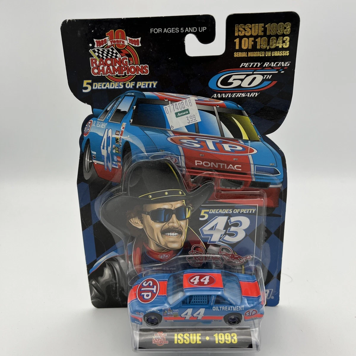 RICHARD PETTY 43 1993 50TH ANN 1 64 RACING CHAMPIONS DIECAST CAR
