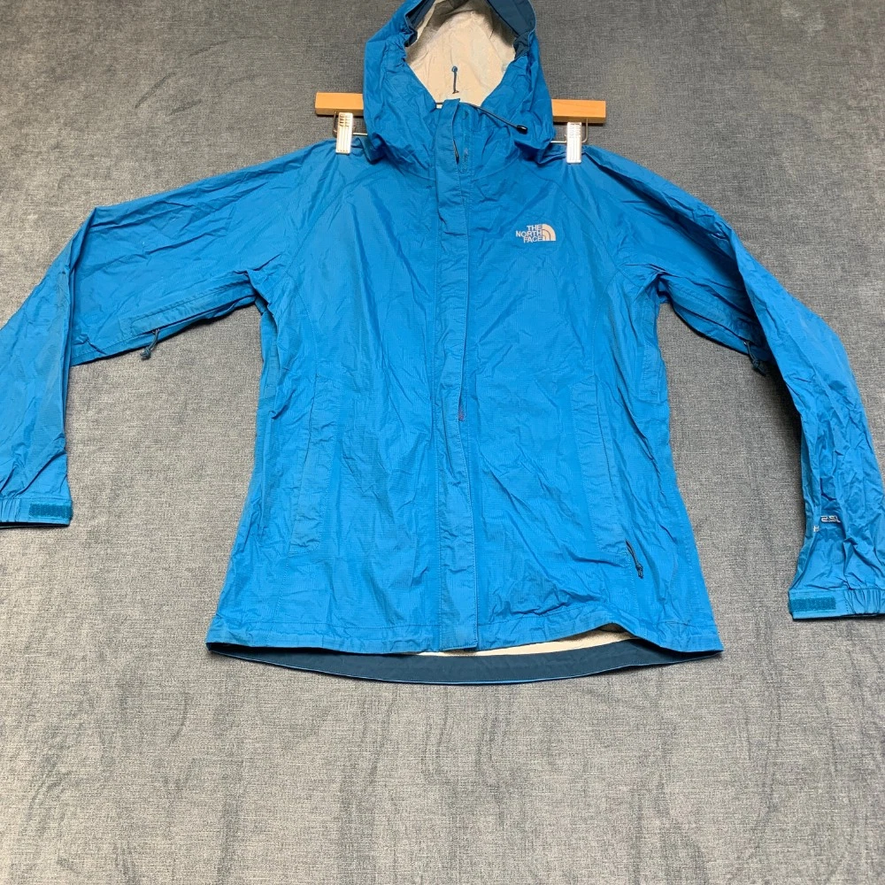 The North Face HyVent 2.5L Rain Jacket Girls L Blue Hooded Full Zip Waterproof
Opens in a new window