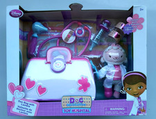 Disney Junior Doc McStuffins Doctor's Bag Set Playset Toy Hospital Lambie Plush
