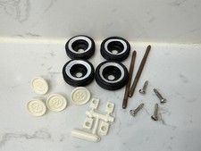 Amt Original 1960s Chrysler Wide White Wall Tires - Axles-blocks 125