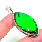 Pendentif pierre précieuse en forme de marquise tourmaline verte fait main...
