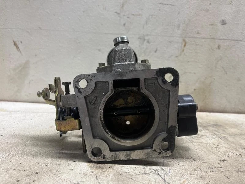 Conjunto de carrocería de válvula de acelerador Ford Ranger 1998 1999 2000 2001 6-183 3,0 L usado Foto 4 de 4