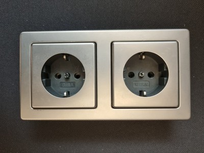 Gira 0188 20  Doppel SCHUKO-Steckdose 16A Edelstahl E22 Silber Alu