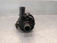 Pompe à eau Renault R9